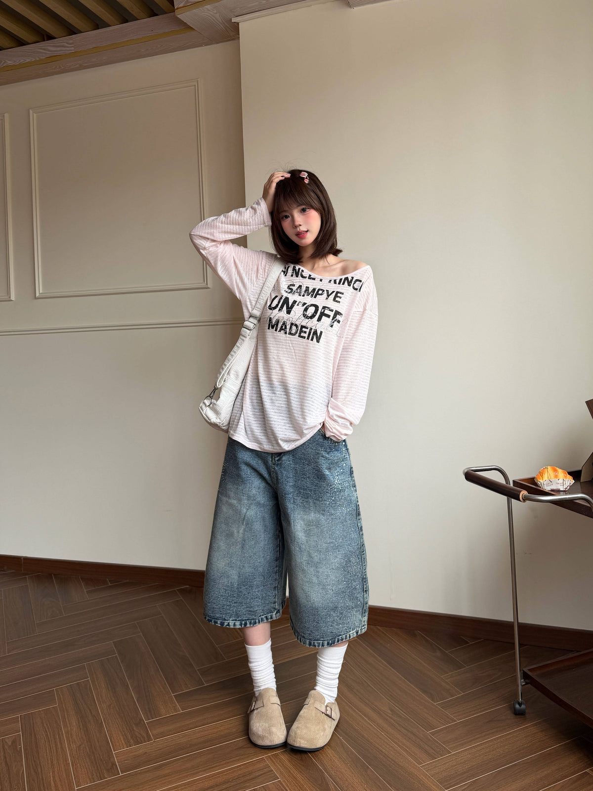 韓国レトロ ボーダーロゴ アシンメトリー長袖Tシャツ  SS016