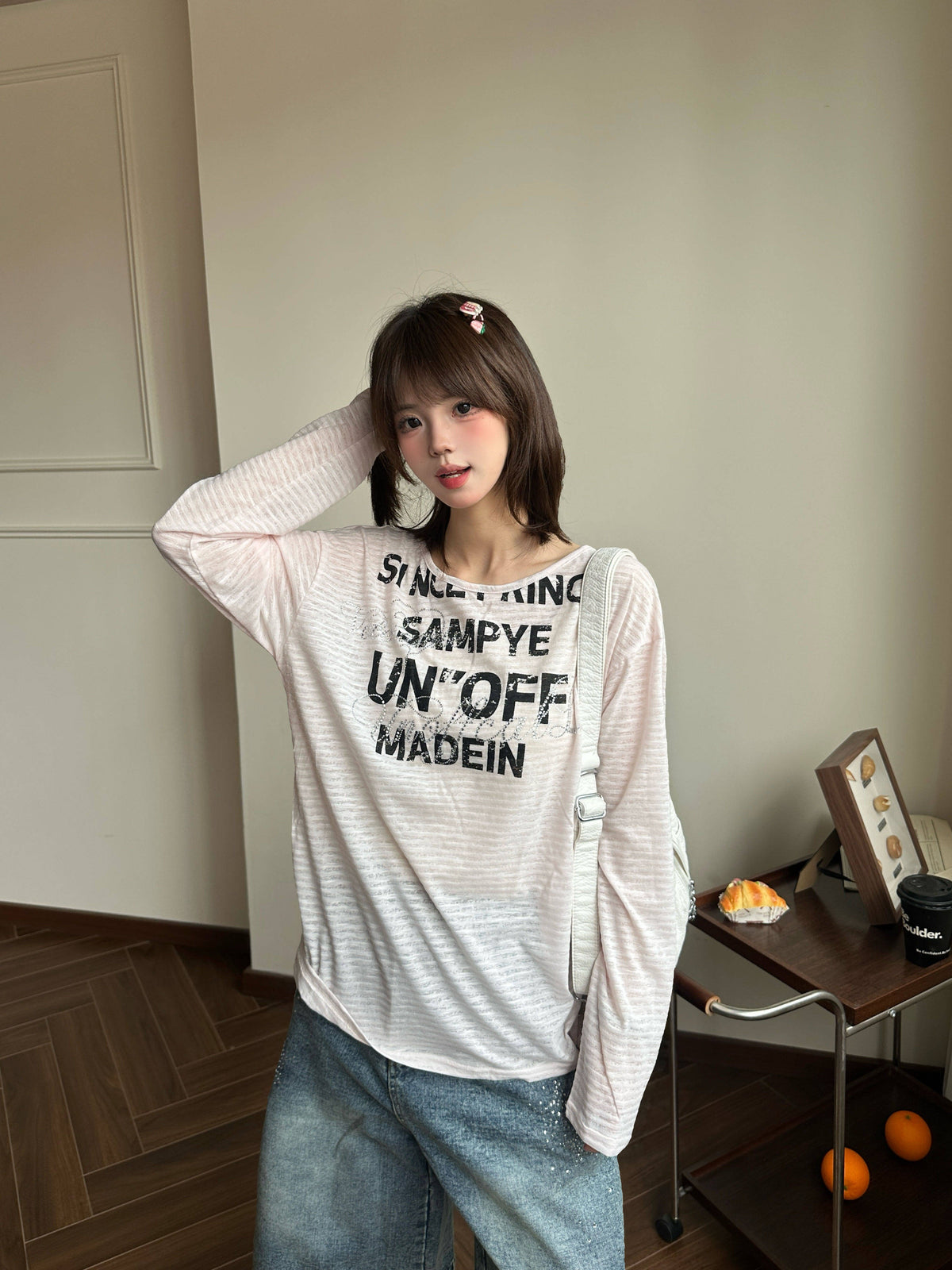 韓国レトロ ボーダーロゴ アシンメトリー長袖Tシャツ  SS016