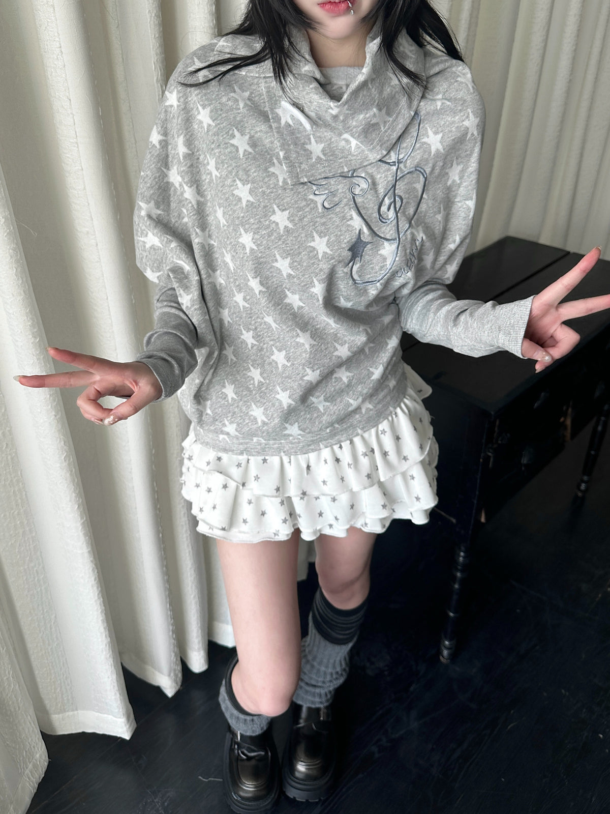 スターウィングプリント ドルマンスリーブスウェットトップス   SS057